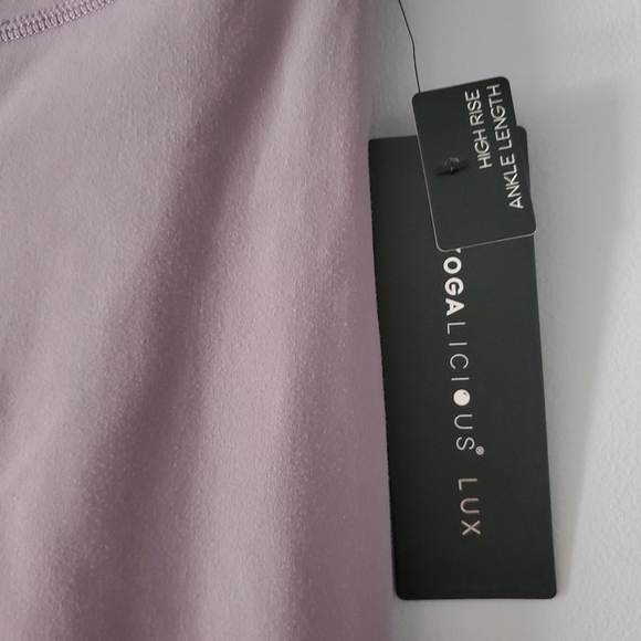 Reflex YOGA-LIC-IOUS LUX High-Rise Ankle Legging Frosted Lilac Size M - Picture 3 of 8